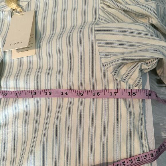 Doen Scarlet Chambray Stripe Cotton Sleeve Button Front Blouse size Medium - Picture 6 of 11